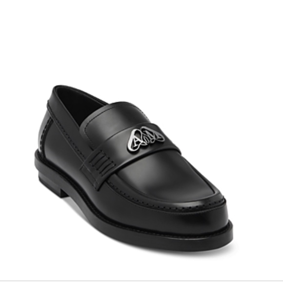 Alexander McQueen Seal Loafers Black  Size: 10.5 US / 40.5 EU Made in Italy. NWT